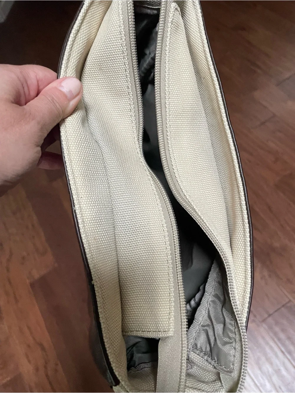 Nike Brown Leather-Style Messenger Crossbody Bag